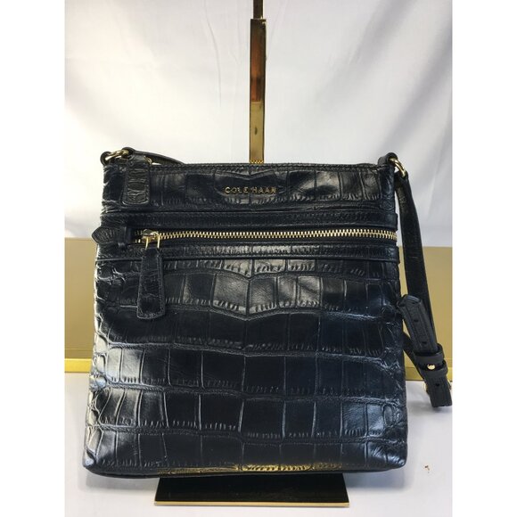 Cole Haan Crossbody Shoulder Purse Bag Genuine Leather Alligator Print Black  -N - Picture 3 of 16
